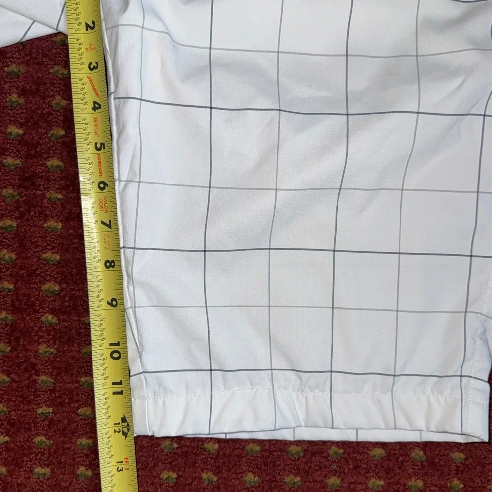 Nike Golf Shorts Mens 34 White Grey Excellent Dri-FIT Windowpane Check Plaid